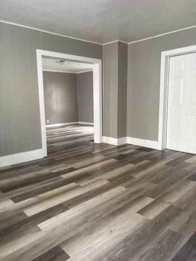 Main picture of 831 Helm St