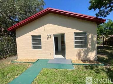 Main picture of 6471 SW 35th St