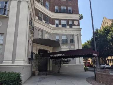 Main picture of 3278 Wilshire Blvd