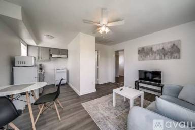 Main picture of 103 Dilworth St