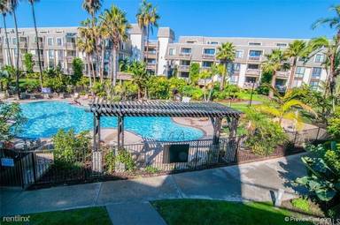 Main picture of North Coast Village