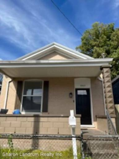 Main picture of 1063 Mary St