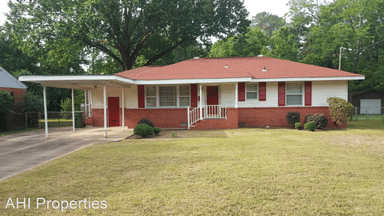 Main picture of 3604 Pelzer Ave