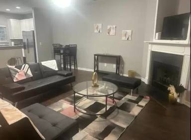 Main picture of 4010 Babbitt St
