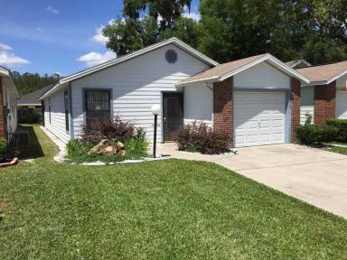 Main picture of 2216 NE 39th Ave