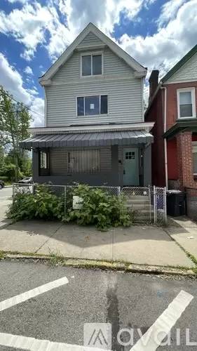 Main picture of 6960 Monticello St