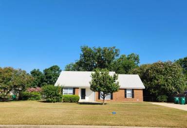Main picture of 130 Paloma Dr