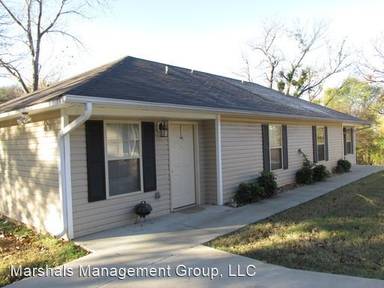 Main picture of 1808 Lexington Ave