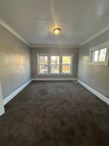 Main picture of 371 E 152nd St