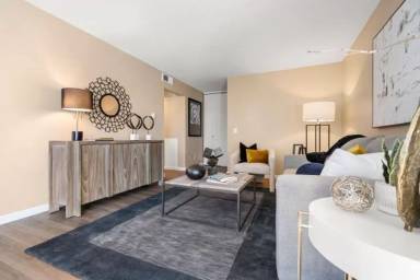 Main picture of Melrose Gates Apartments