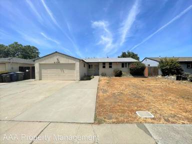 Main picture of 2530 Erie Dr