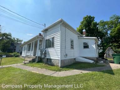 Main picture of 1104 Thornburg St
