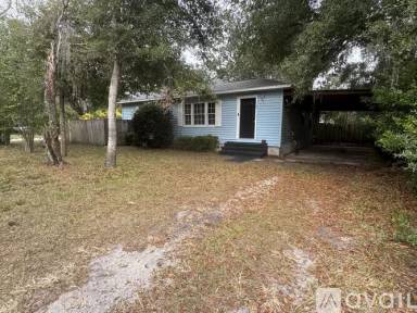 Main picture of 738 NW 24th Ave