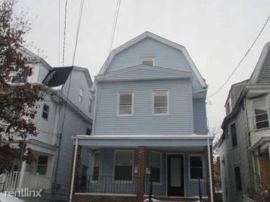 Main picture of 164 N 12th St