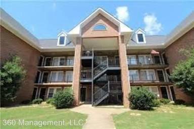 Main picture of Deerfield Condominiums
