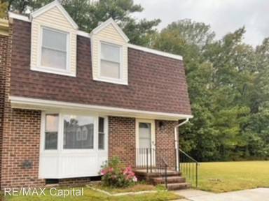 Main picture of 109 Charles Parish Dr