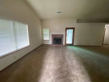 Main picture of 2302 Fernwood Dr