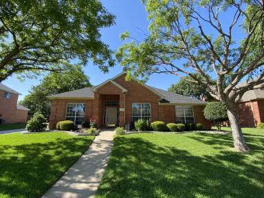 Main picture of 4125 Candlewyck Dr