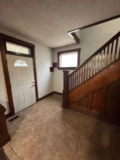 Main picture of 2108 Drexel Ave