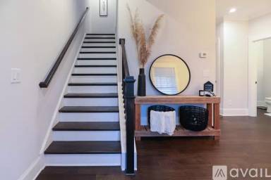 Main picture of 302 Meadow Mill Way