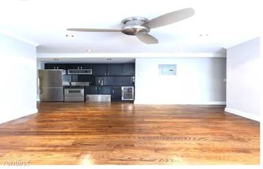 Main picture of 343 E 8th St
