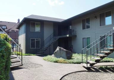 Main picture of 2615 NW Harrison Blvd