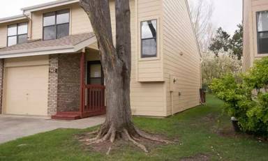 Main picture of 942 Gilgalad Way