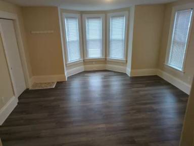 Main picture of 2404 2nd St