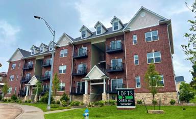 Main picture of 2100 Corona Rd