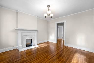 Main picture of 444 Walnut Ave