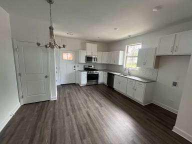 Main picture of 1701 29th Ave