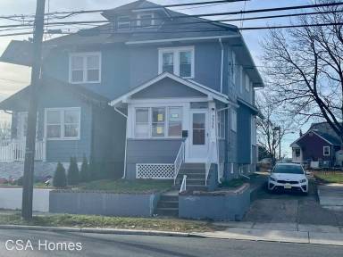 Main picture of 2325 Cove Rd
