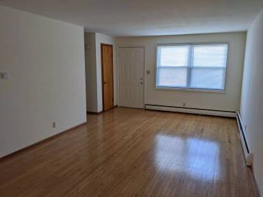 Main picture of 837 Normal Rd
