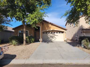 Main picture of 1298 W Hereford Dr
