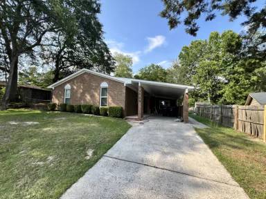 Main picture of 2705 Eden Ct