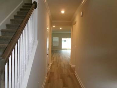 Main picture of 5015 Valley Falls St
