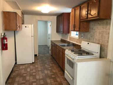 Main picture of 935 Bergen St
