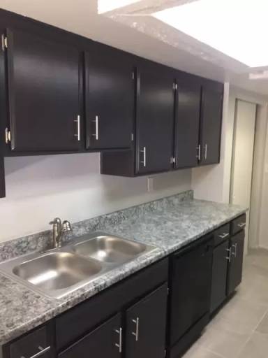 Main picture of 723 E North Ln