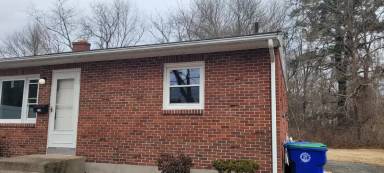 Main picture of 213 Manzella Ct