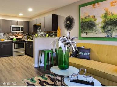 Main picture of The Grove Apartments of San Antonio