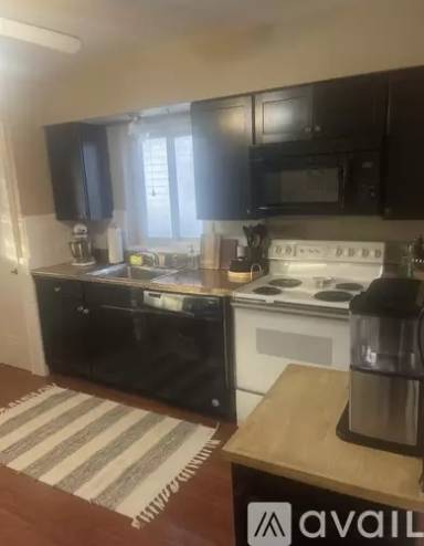 Main picture of 8721 Charlton Ln