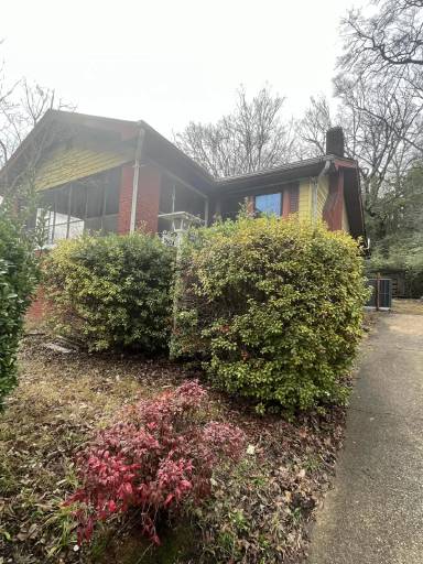 Main picture of 1604 Shuttlesworth Dr