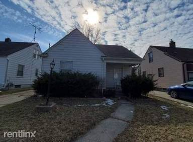 Main picture of 20244 McCormick St