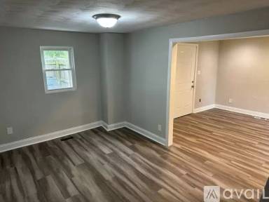 Main picture of 3100 Glen Ave