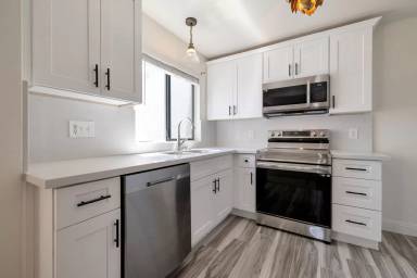 Main picture of Venetian Condominium Homes