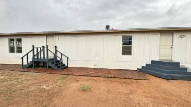 Main picture of 6047 Deer Ave