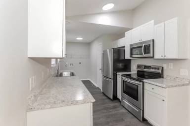 Main picture of 788 West Pine Cir