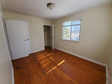 Main picture of 2101 Grasmere Ave