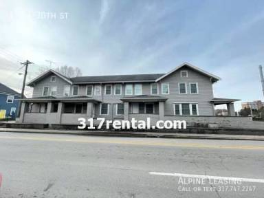 Main picture of 135 E 30th St