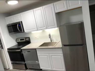 Main picture of Twin Oaks Condominiums